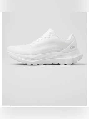 New without box alo runner w 10 m 8.5